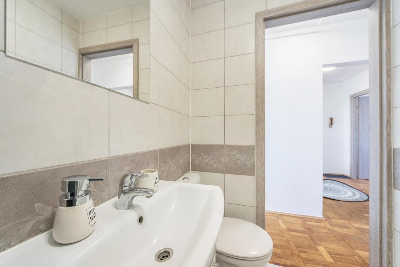 Glow Apartments, Apartament Kolobrzeska Γκντανσκ Εξωτερικό φωτογραφία