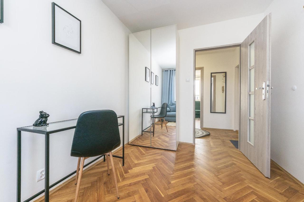 Glow Apartments, Apartament Kolobrzeska Γκντανσκ Εξωτερικό φωτογραφία