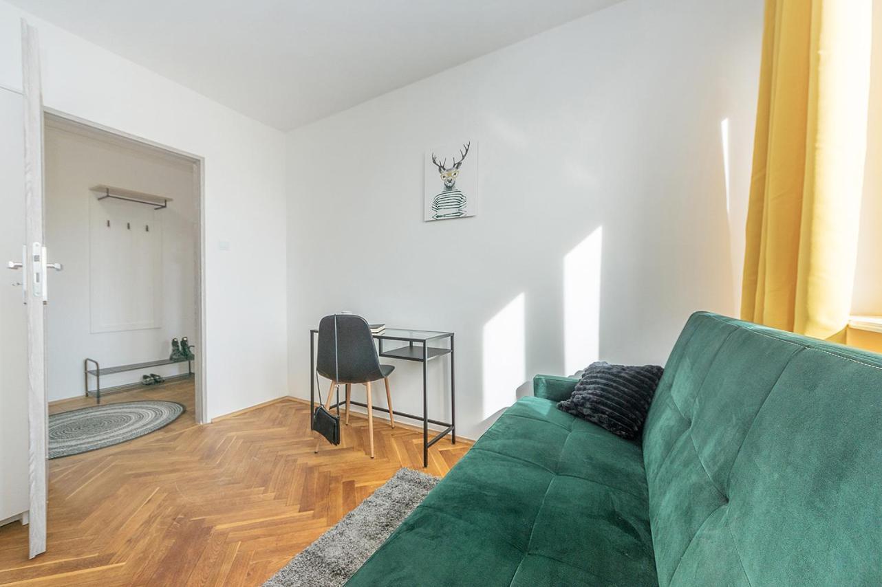 Glow Apartments, Apartament Kolobrzeska Γκντανσκ Εξωτερικό φωτογραφία
