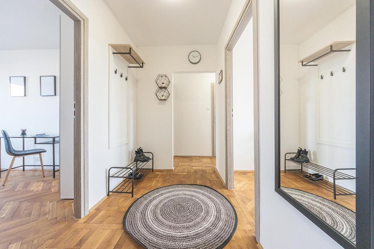 Glow Apartments, Apartament Kolobrzeska Γκντανσκ Εξωτερικό φωτογραφία