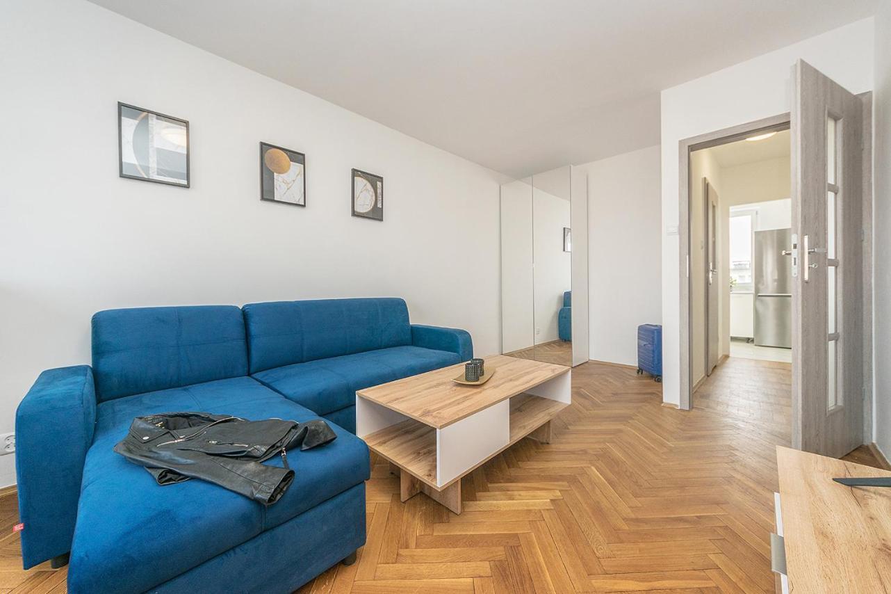 Glow Apartments, Apartament Kolobrzeska Γκντανσκ Εξωτερικό φωτογραφία